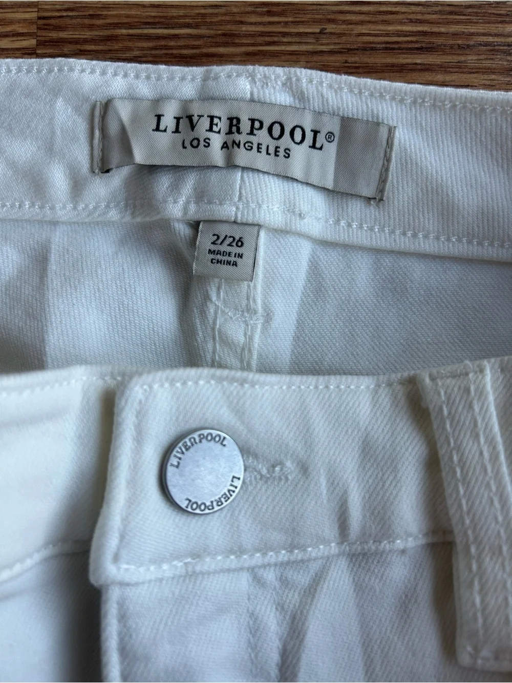 Women’s Liverpool Hannah White High Rise Flare Jeans With Twisted Size 2